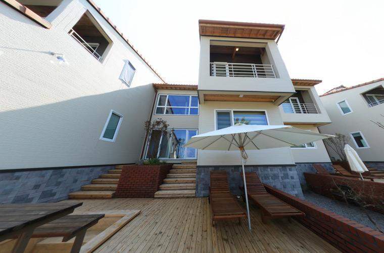 Jeju Lake Pension Eksteriør billede